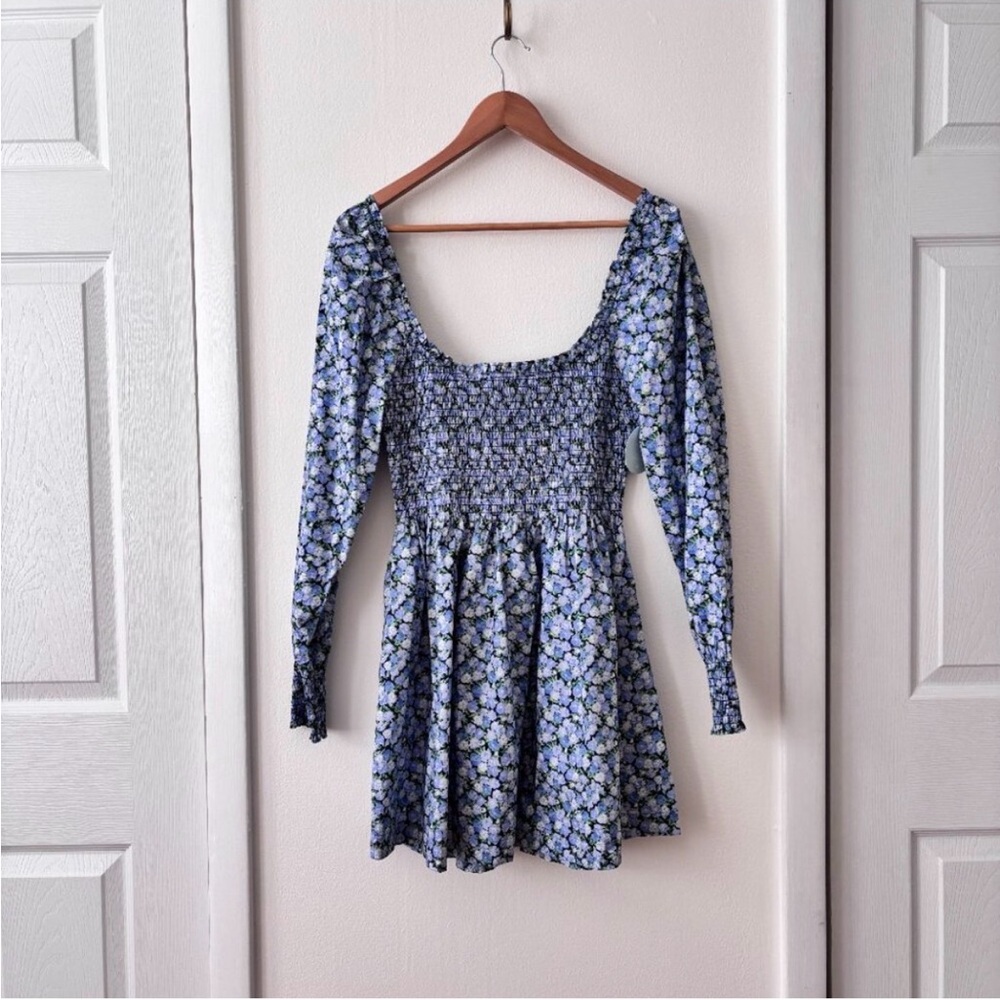 Hill House The Norah Nap Dress in Blue Multi Pansy - Picture 3 of 4